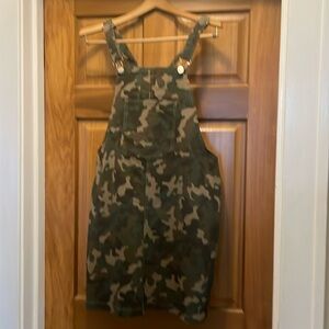 New Look camouflage skirt jumper
